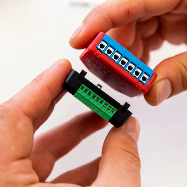 Shelly Plus Add-on Unterputz Sensor-Schnittstelle für Plus, Gen3 & Gen4 Relais PV One