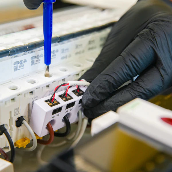Shelly Pro 3EM 3CT 63 NUR FÜR PV 0% MWST Shelly